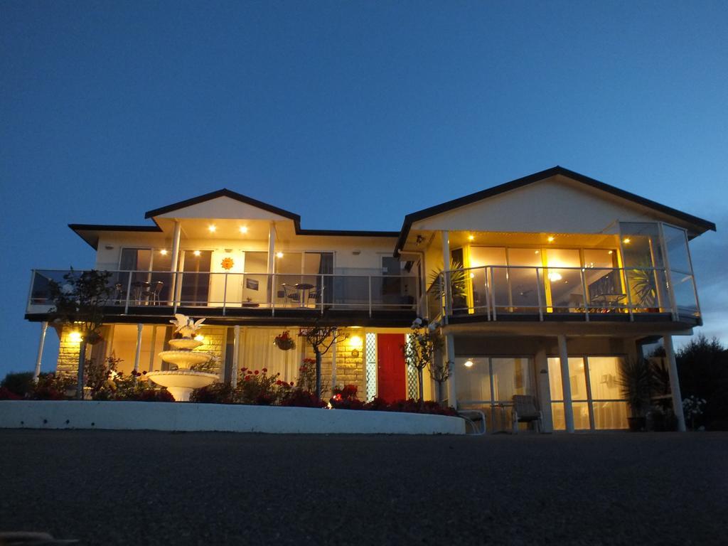 Austin Heights - Kaikoura Bed and Breakfast Buitenkant foto