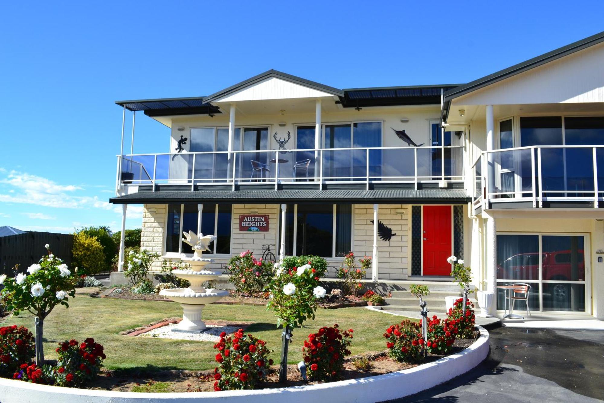 Austin Heights - Kaikoura Bed and Breakfast Buitenkant foto