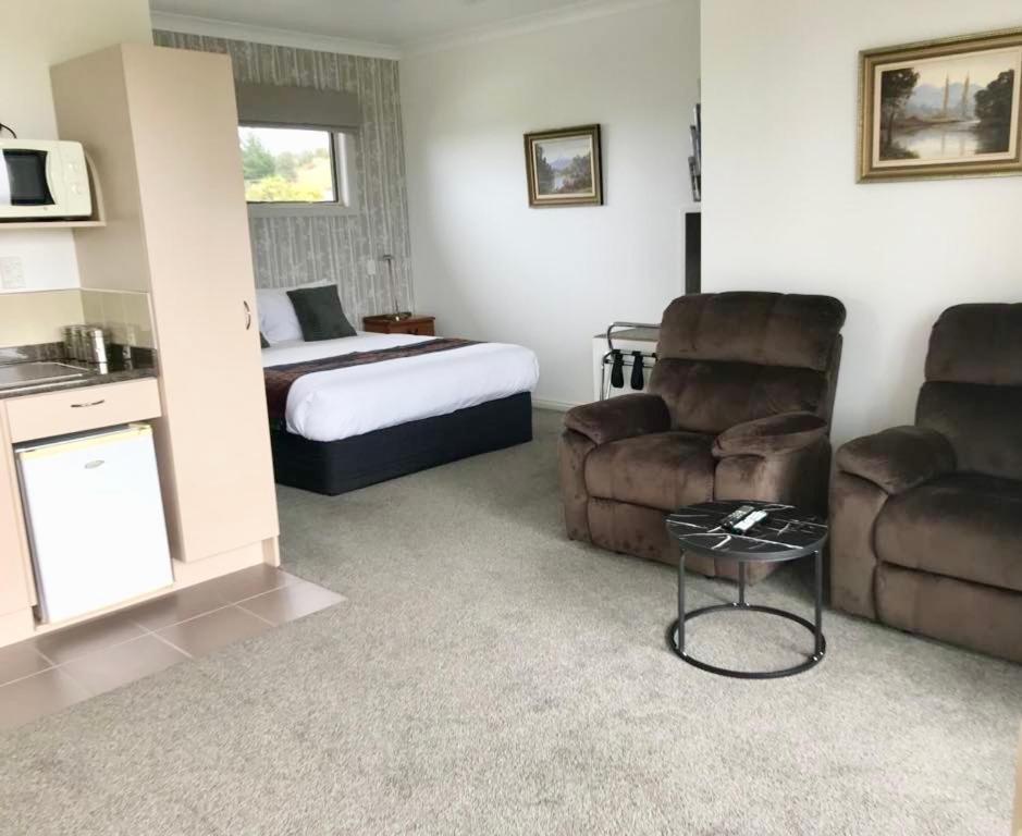 Austin Heights - Kaikoura Bed and Breakfast Buitenkant foto